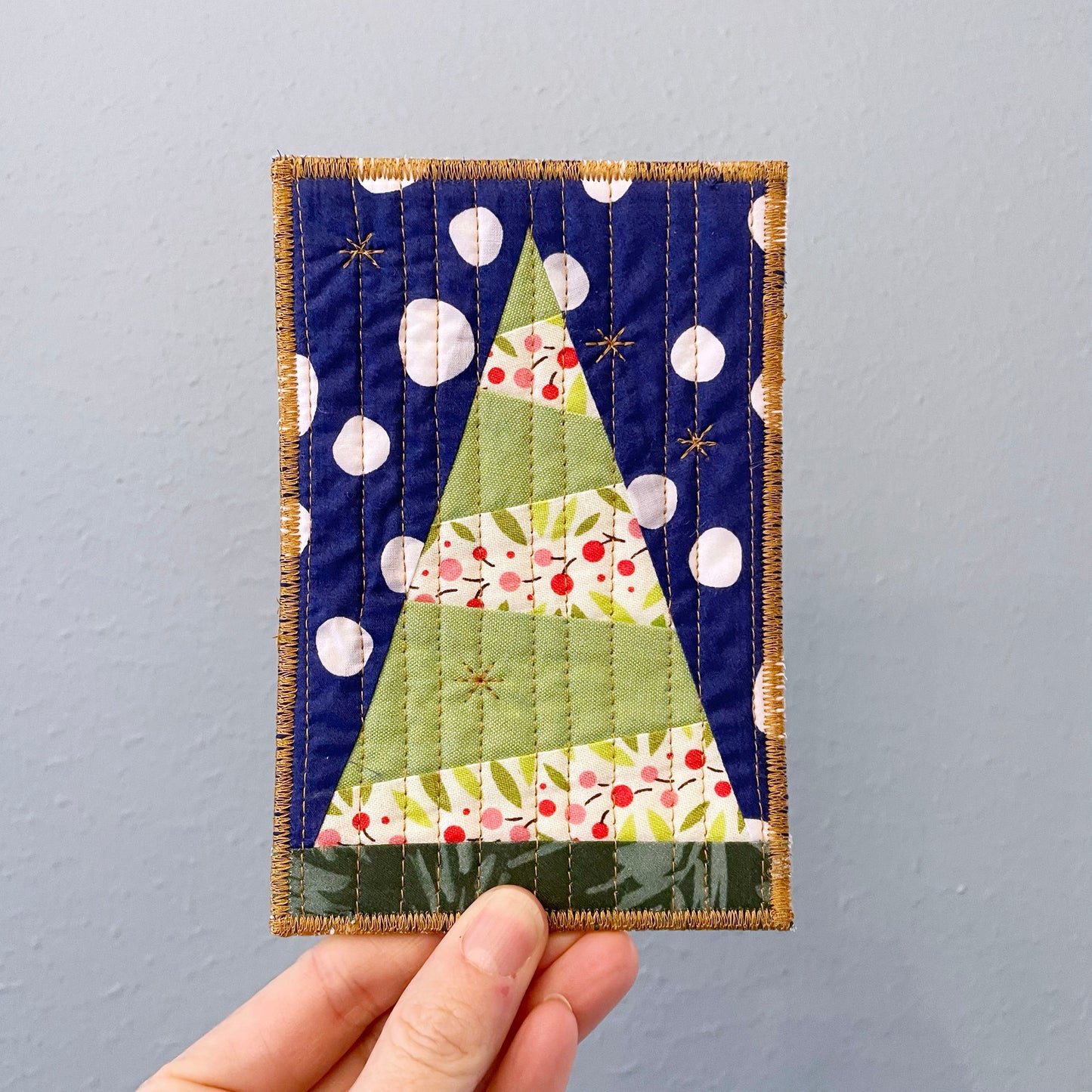 FREE - Modern Tree Postcard Block Pattern