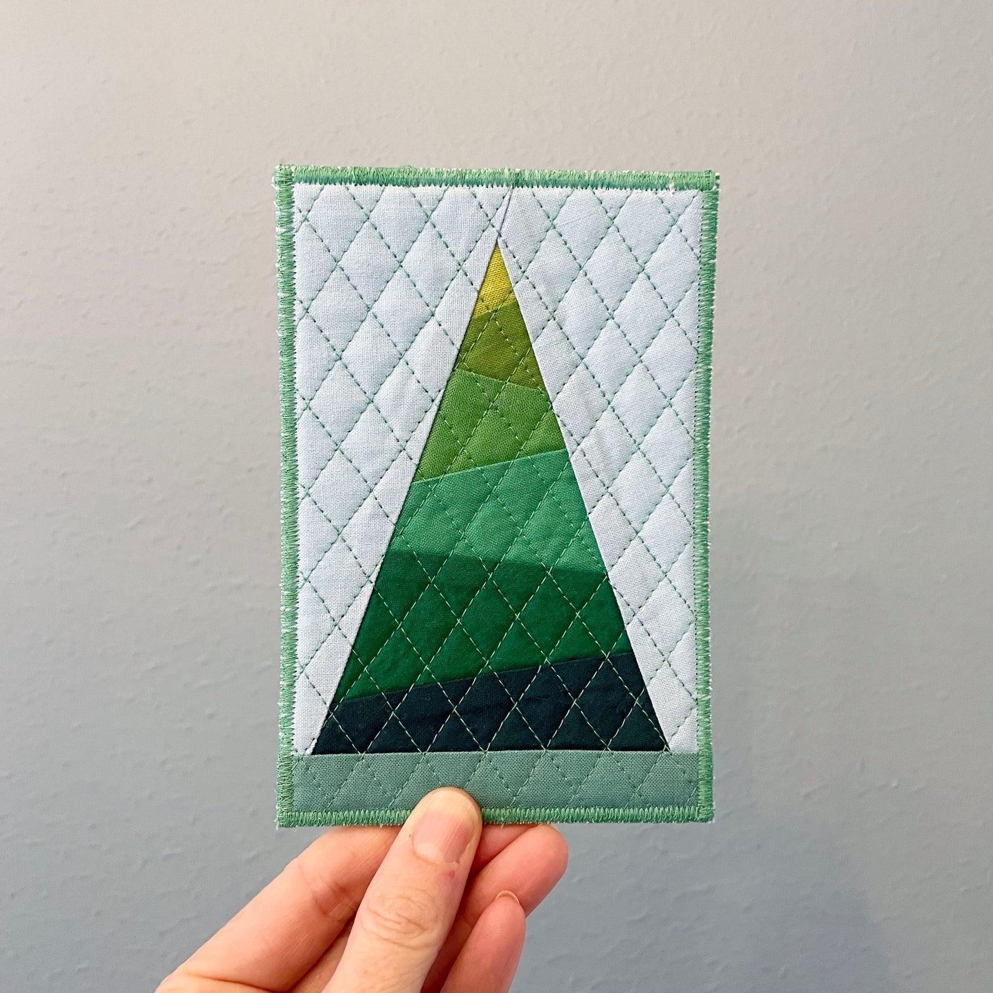 FREE - Modern Tree Postcard Block Pattern